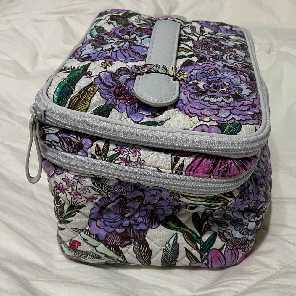 VERA BRADLEY LAVENDER MEADOW ICONIC BRUSH UP COSMETIC CASE - Picture 5 of 12